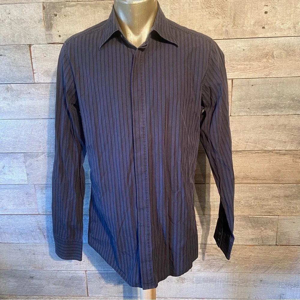 💥5/$25 Mexx men’s black ‎ striped button up shirt in size large